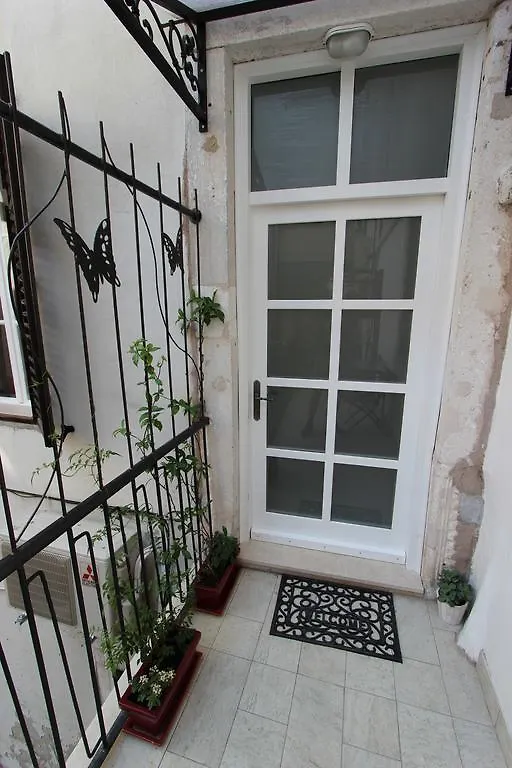 Petrizio Palace Ζαντάρ Διαμέρισμα