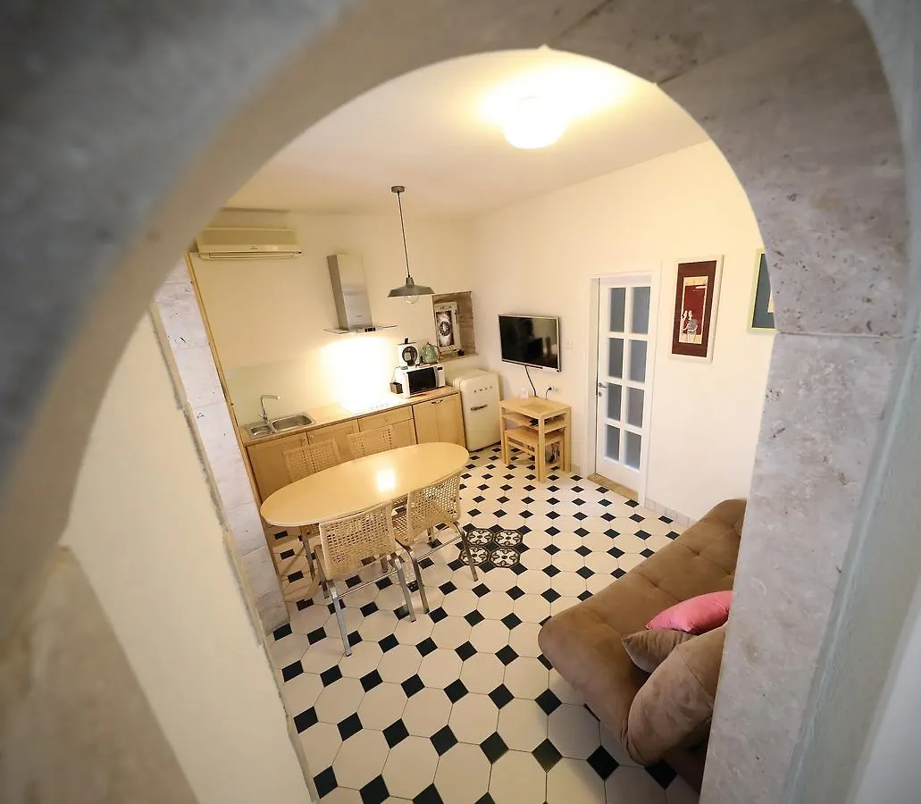Petrizio Palace Zadar Apartment